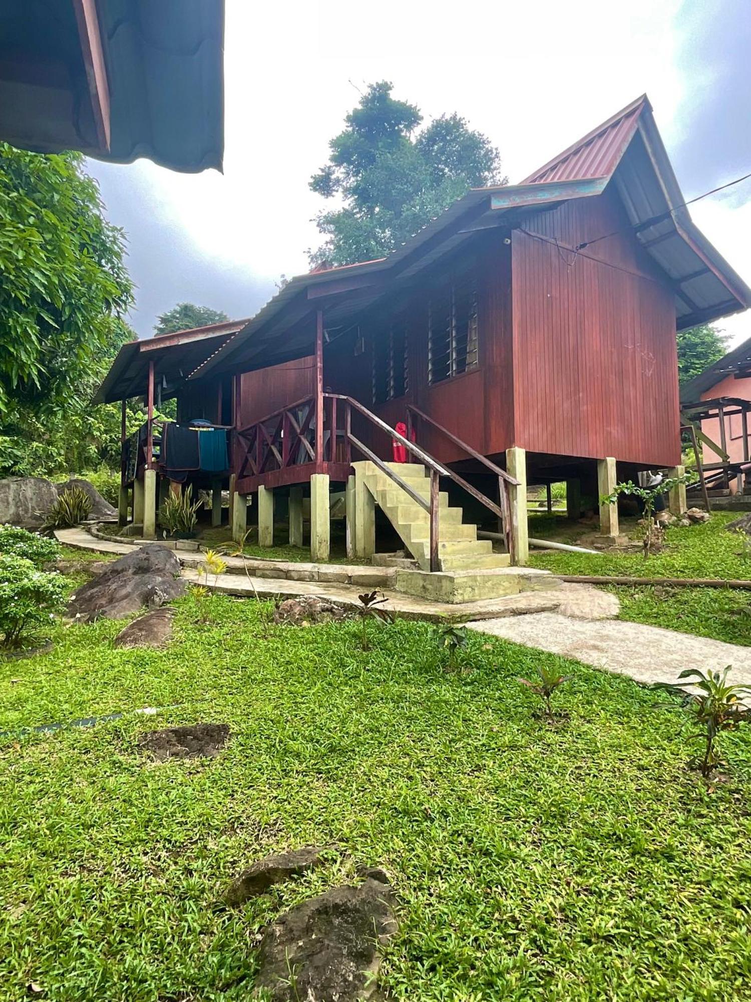 Abc Chalet Tioman Kampong Ayer Batang Exterior photo