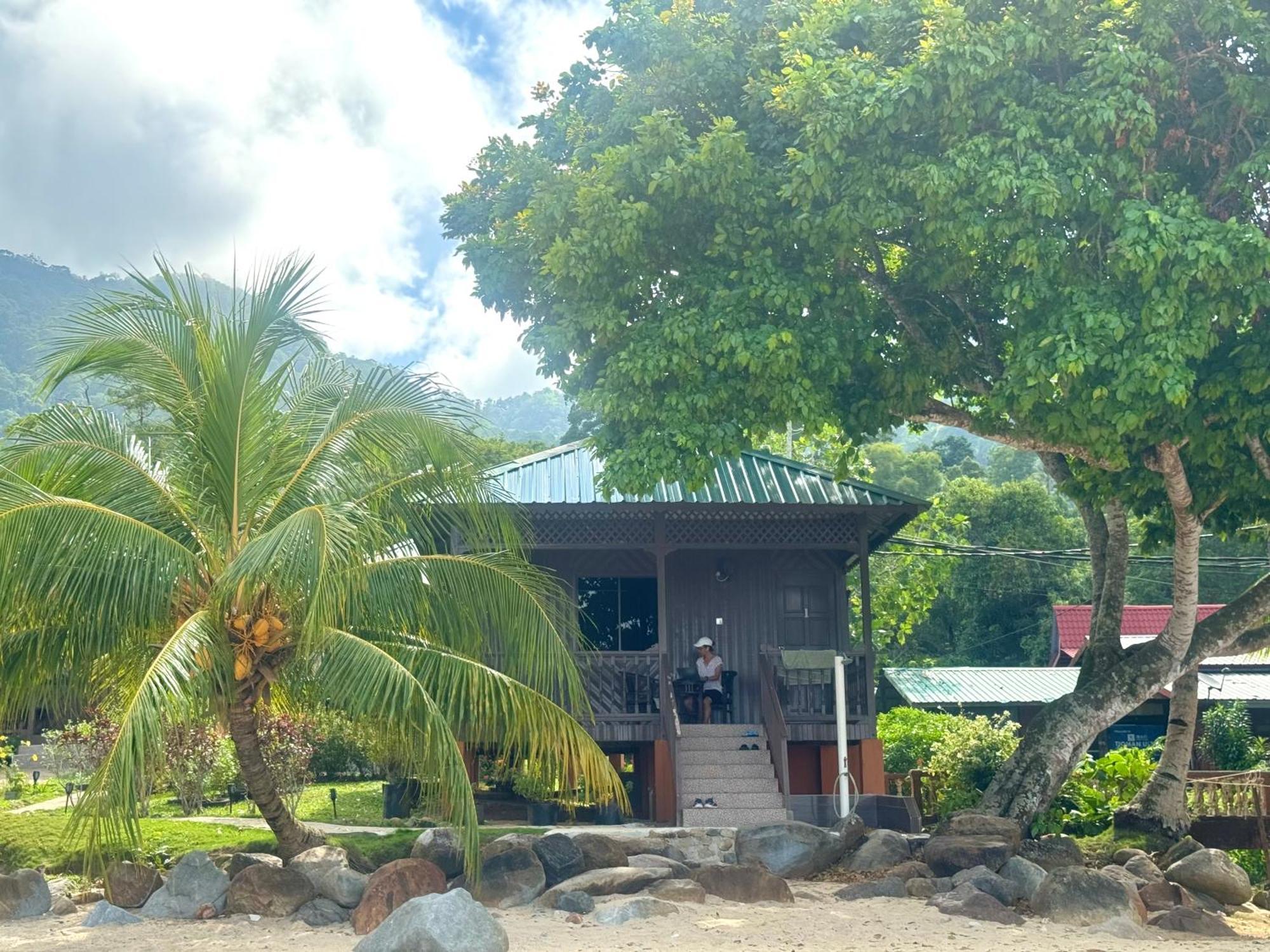 Abc Chalet Tioman Kampong Ayer Batang Exterior photo