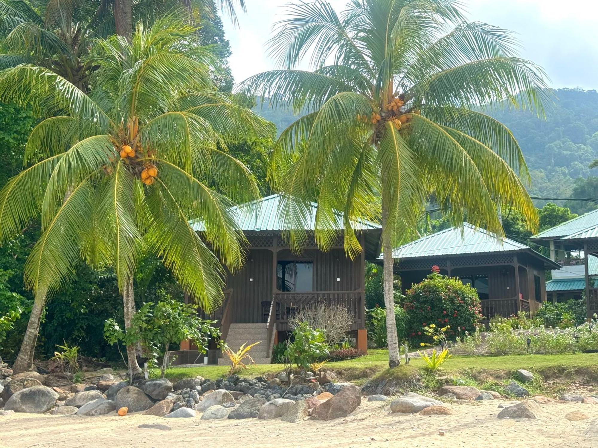 Abc Chalet Tioman Kampong Ayer Batang Exterior photo