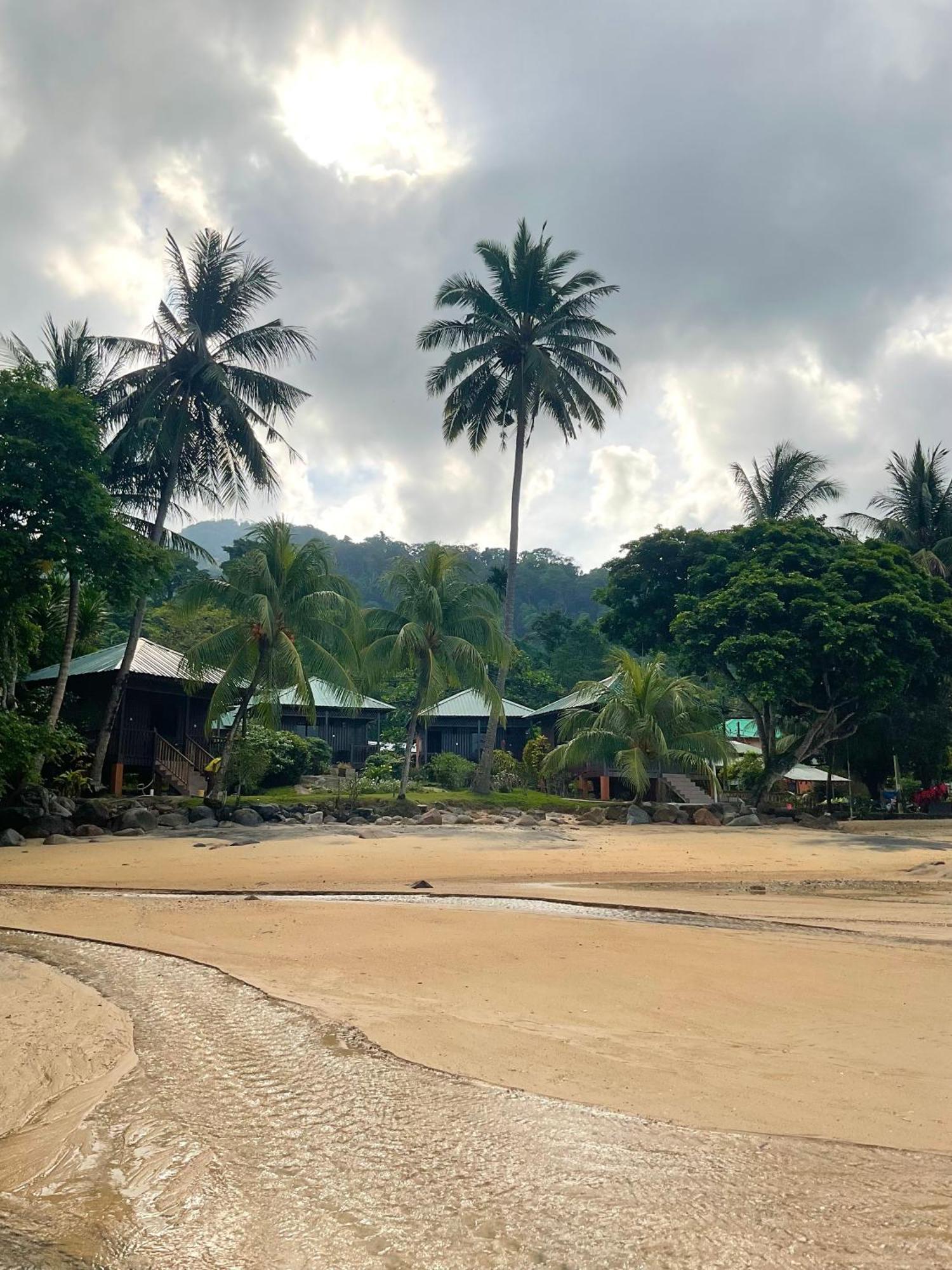Abc Chalet Tioman Kampong Ayer Batang Exterior photo
